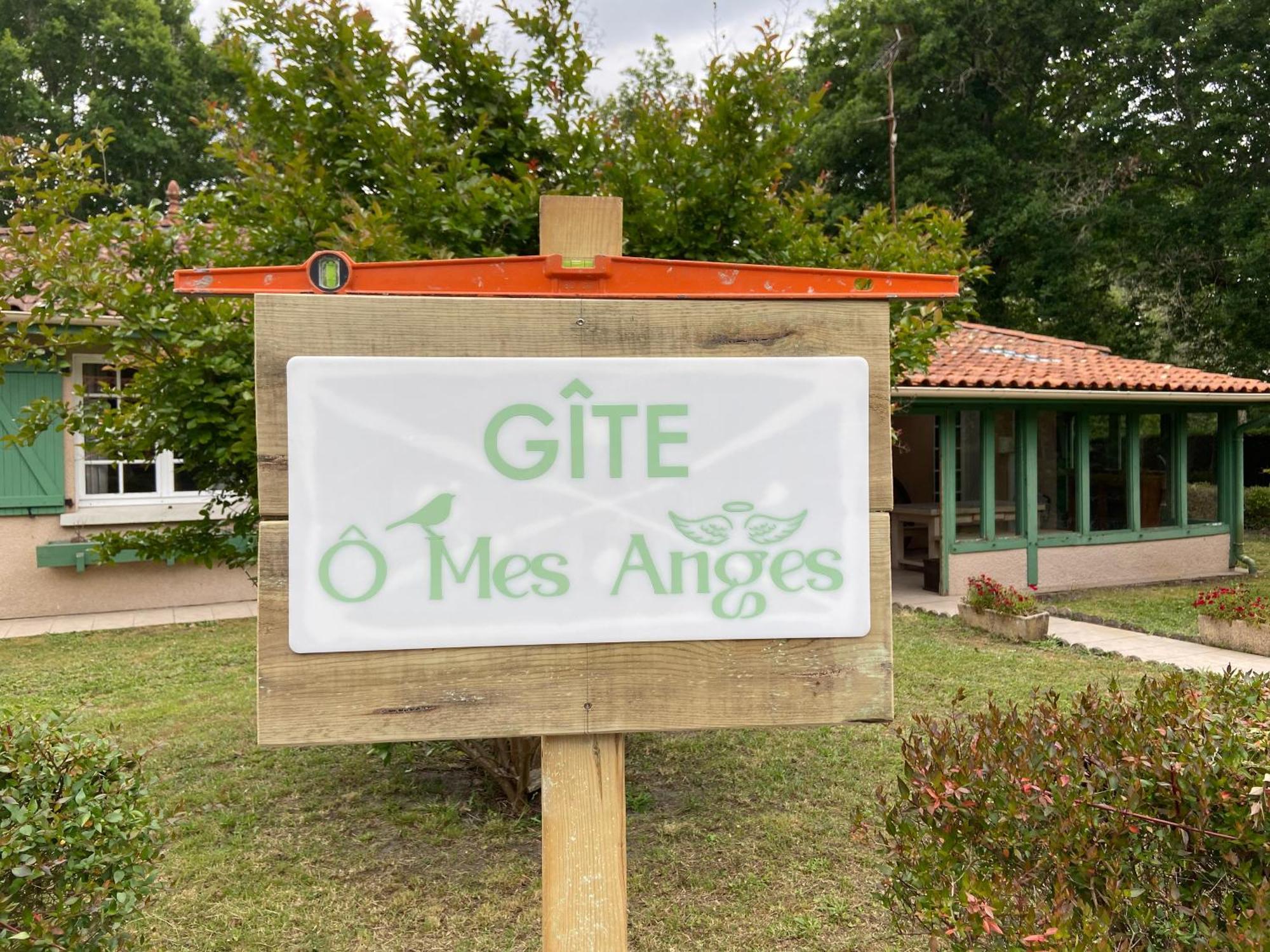 סן-ז'וליין-אן-בורן Villa 8 Personnes O Mes Anges מראה חיצוני תמונה